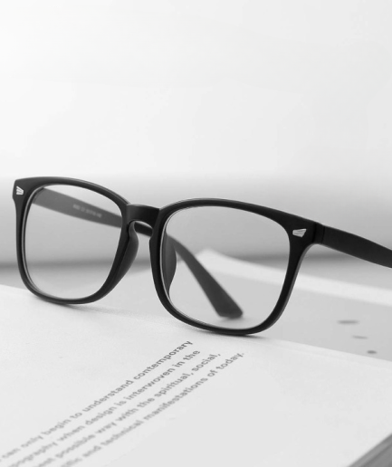 Classical  Glasses ,Premium transparent Glasses– Stylish & Versatile Eyewear For Men and Women