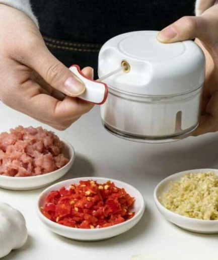 Multifunctional Grinding Food Chopper | Mini Manual Chopper(random color )