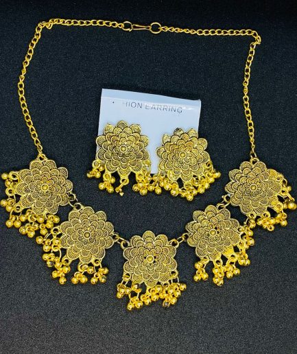 AFGHANI FLOWER CHOKER FOR ALL AGES GOLD