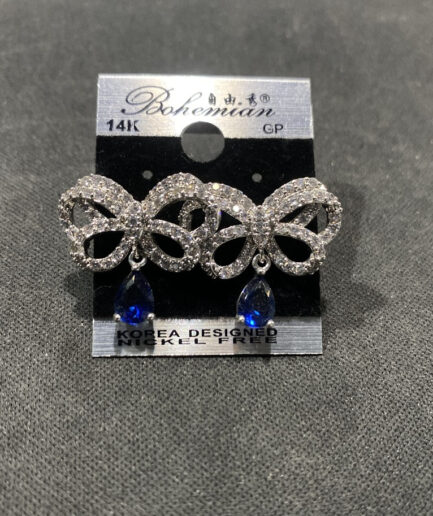AR-ear-Blu-550-005