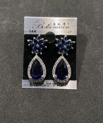AR-ear-Blu-550-008